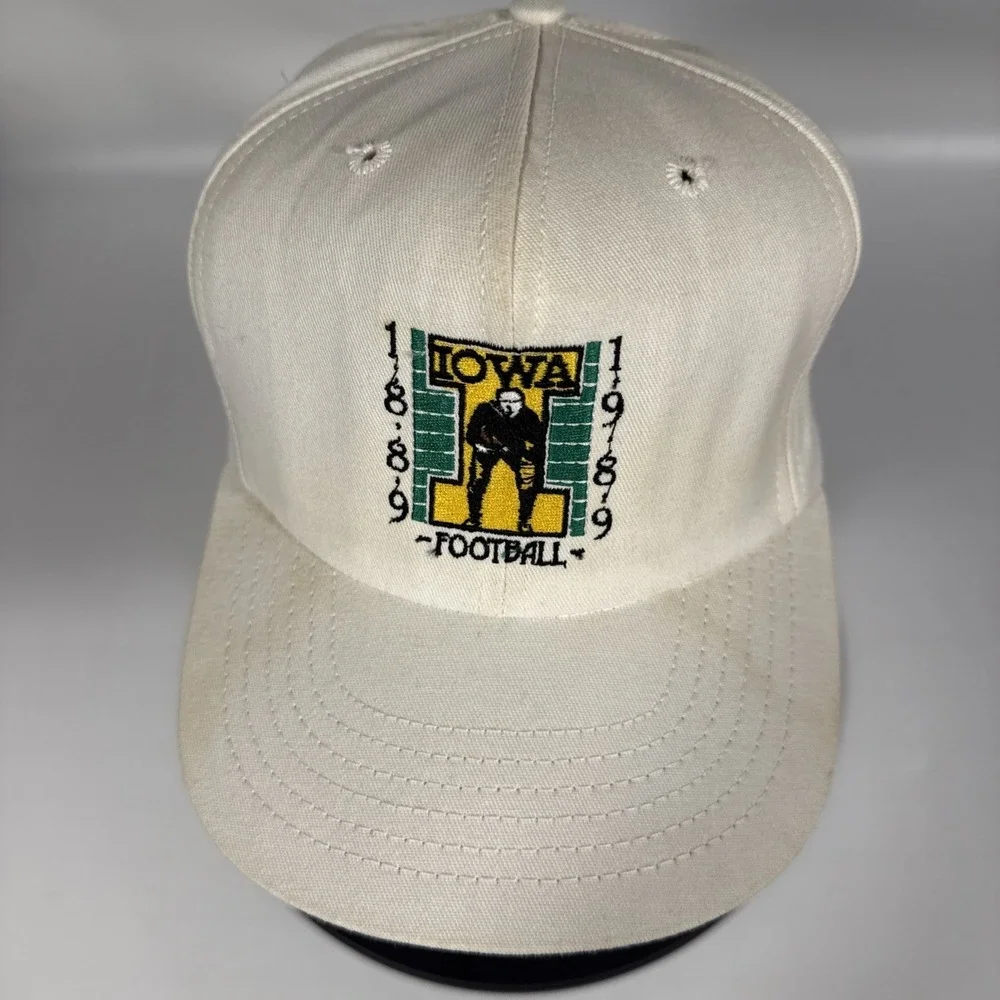 Embroidered Iowa‎ Hawkeye 